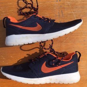 Nike Roshe One size 6.5 men’s shoes. Blue/…